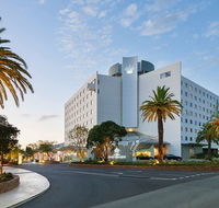 Crown Promenade Perth - Lennox Head Accommodation