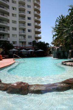 Alpha Sovereign Hotel Gold Coast - Lennox Head Accommodation 3