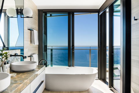 Langham, Gold Coast & Jewel Residences - Lennox Head Accommodation 5