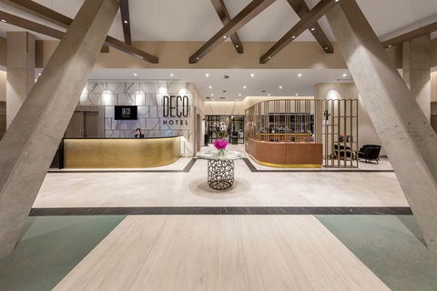 Deco Hotel - Lennox Head Accommodation 0