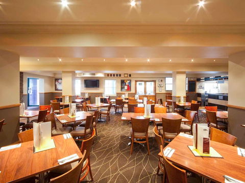 Mercure Canberra Hotel - Lennox Head Accommodation 3