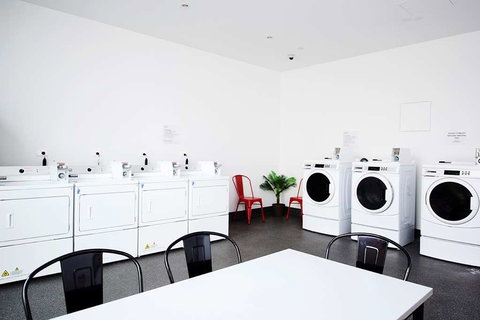 Essence Hotel Carlton - Lennox Head Accommodation 9