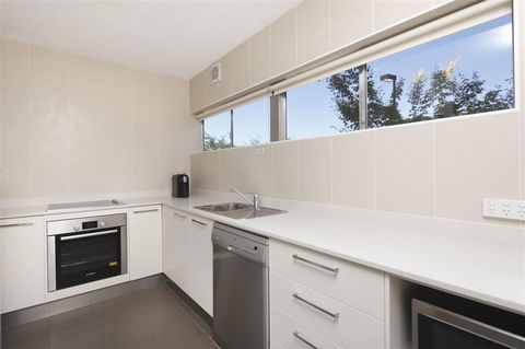 Forrest Hotel & Apartments - Lennox Head Accommodation 1