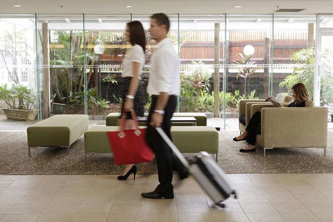 Rydges Esplanade Resort Cairns - Lennox Head Accommodation 2