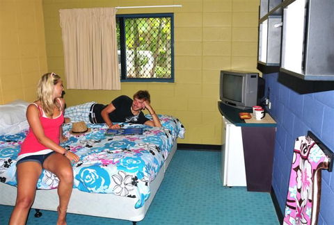 Nomads Cairns Backpackers Resort - Lennox Head Accommodation 2