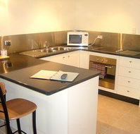 Reef Gateway Apartments Cairns - Lennox Head Accommodation