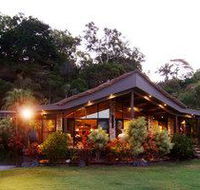 Trinity Beach Palace - Lennox Head Accommodation