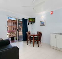 Cairns City Palms - Lennox Head Accommodation