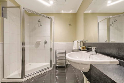 Lake Inn Ballarat - Lennox Head Accommodation 3