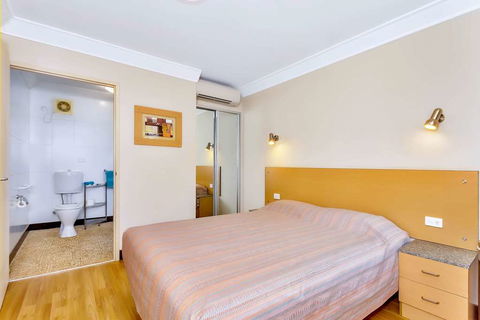 Econo Lodge Karratha - Lennox Head Accommodation 6