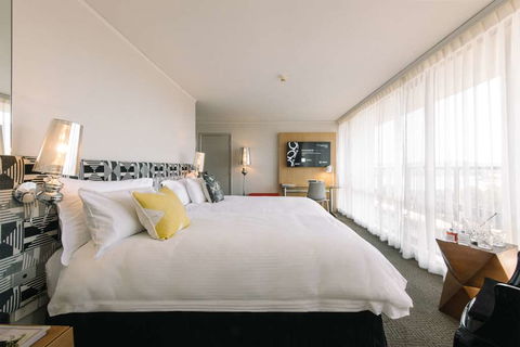 QT Canberra - Lennox Head Accommodation 6