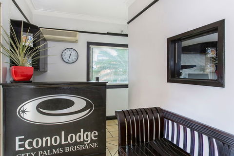 Econo Lodge City Palms Brisbane - Lennox Head Accommodation 1