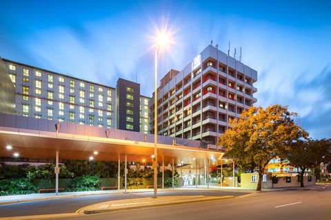 H On Smith Hotel - Lennox Head Accommodation 0