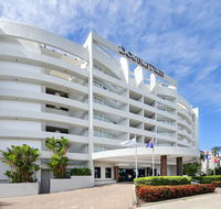 DoubleTree by Hilton Cairns - Lennox Head Accommodation