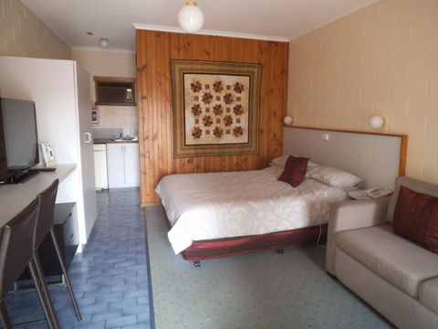 Yarragon Motel - Lennox Head Accommodation 0
