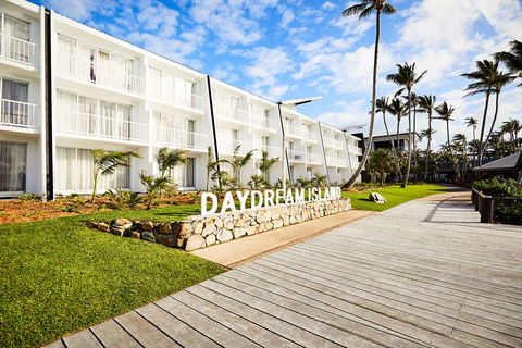 Daydream Island Resort - Lennox Head Accommodation 1