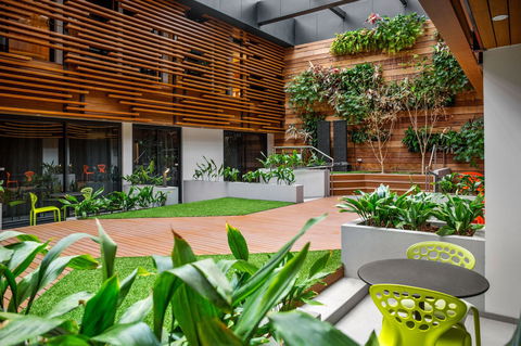 Jasper Hotel - Lennox Head Accommodation 1