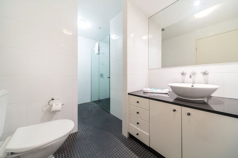 Astra Apartments Sydney CBD - Lennox Head Accommodation 1