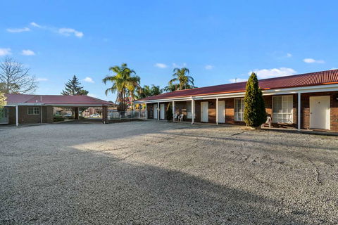 Econo Lodge Border Gateway Wodonga - Lennox Head Accommodation 7