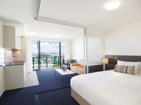 Oaks Grand Gladstone - Lennox Head Accommodation 4