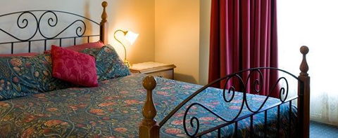 John Pirie Motor Inn - Lennox Head Accommodation 0