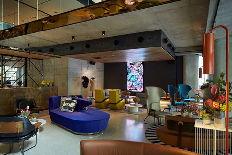 QT Melbourne - Lennox Head Accommodation 1