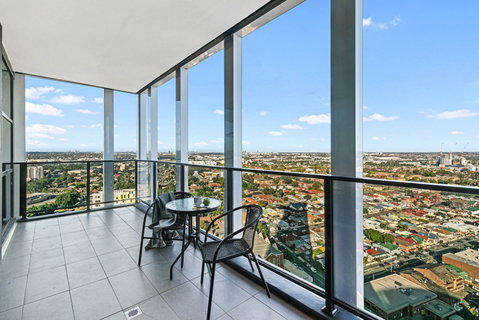 Astra Apartments Parramatta - Skyrise - Lennox Head Accommodation 1