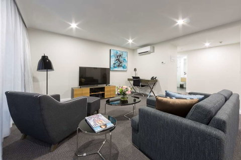 Avenue Hotel Canberra - Lennox Head Accommodation 9