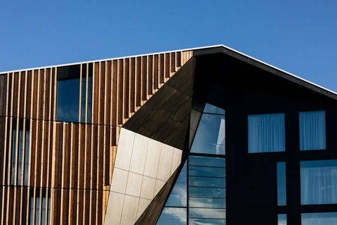 Macq 01 Hotel - Lennox Head Accommodation 1