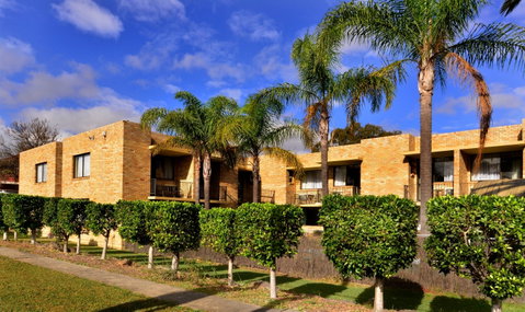 Metro Inn Ryde - Lennox Head Accommodation 1