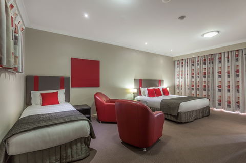 Platinum International - Lennox Head Accommodation 0