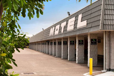 Dalrymple Motel - Lennox Head Accommodation 0