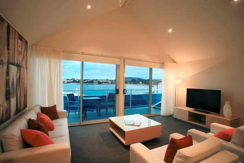 York Cove - Lennox Head Accommodation 8