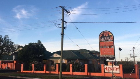 Across Country Motel & Svcd Apts - Lennox Head Accommodation 0