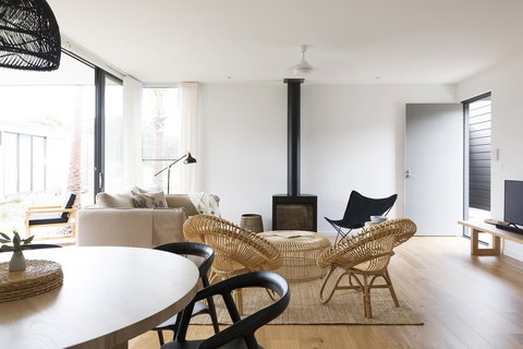 Bangalay Luxury Villas - Lennox Head Accommodation 4