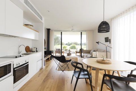 Bangalay Luxury Villas - Lennox Head Accommodation 1