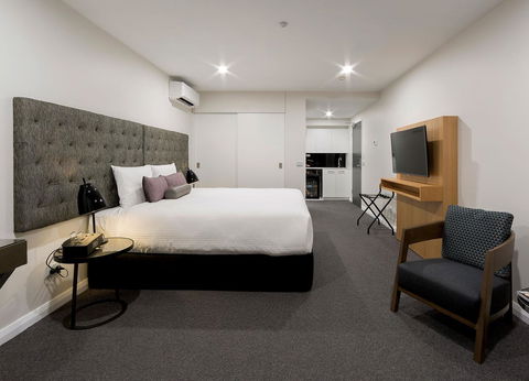 Avenue Hotel Canberra - Lennox Head Accommodation 3