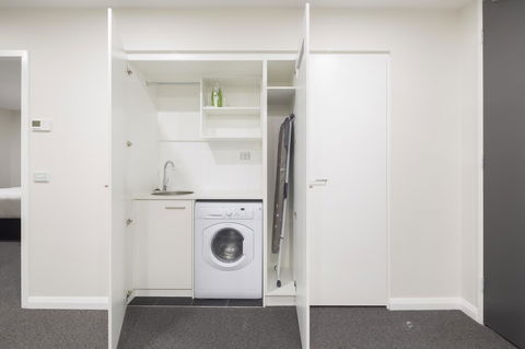 Avenue Hotel Canberra - Lennox Head Accommodation 26