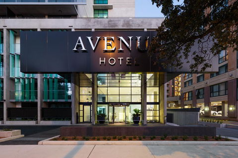 Avenue Hotel Canberra - Lennox Head Accommodation 0