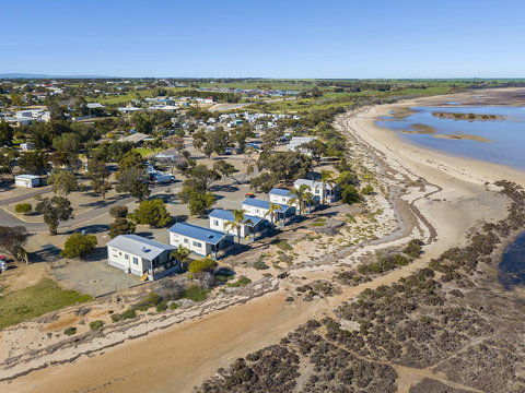 Port Broughton Tourist Park - Lennox Head Accommodation 11