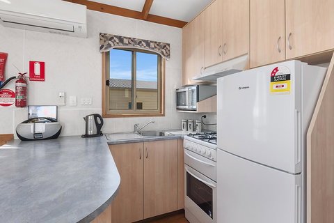 Port Broughton Tourist Park - Lennox Head Accommodation 28