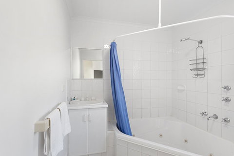 Port Broughton Tourist Park - Lennox Head Accommodation 43