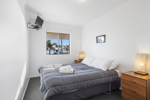 Port Broughton Tourist Park - Lennox Head Accommodation 42