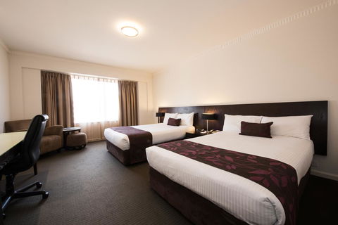 Hotel Grand Chancellor Adelaide - Lennox Head Accommodation 2