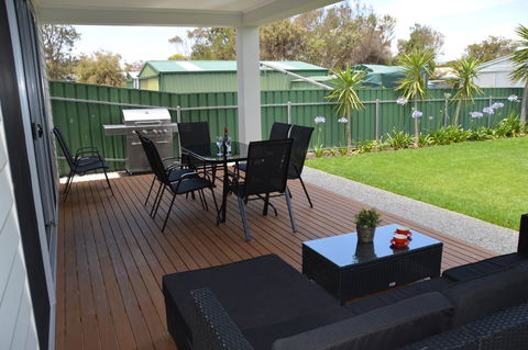 Eastern Breeze - Lennox Head Accommodation 12
