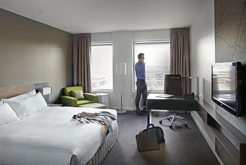 Pullman Adelaide - Lennox Head Accommodation 41
