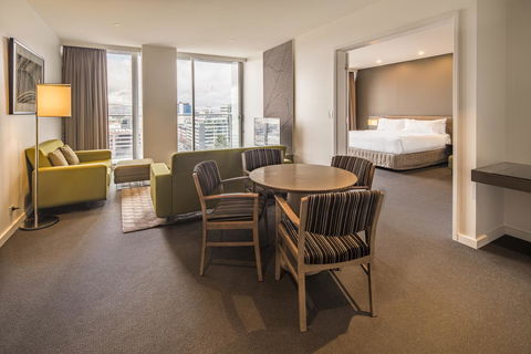 Pullman Adelaide - Lennox Head Accommodation 6