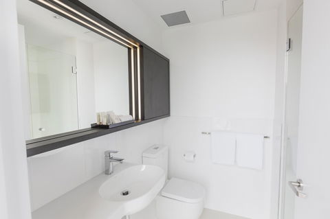 Ibis Adelaide - Lennox Head Accommodation 11