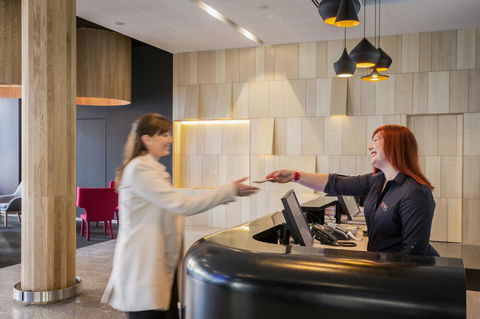 Ibis Adelaide - Lennox Head Accommodation 14
