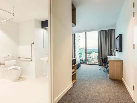Ibis Adelaide - Lennox Head Accommodation 39